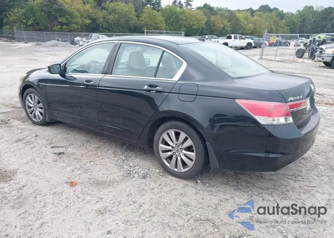 2012 Honda Accord 2.4 Ex-L z USA, uszkodzony, nr VIN 1HGCP2F88CA206510